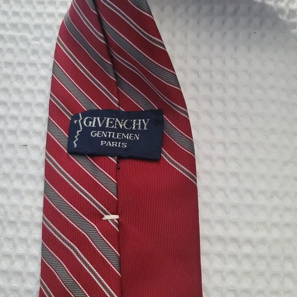 Givenchy Gentlemen Paris Mens  Striped Silk Tie - Picture 6 of 8